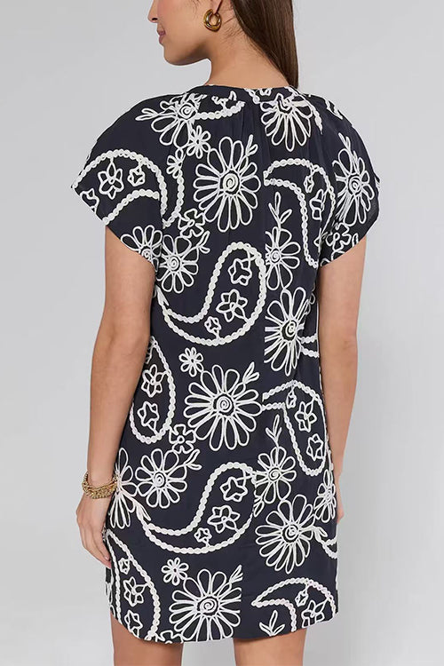 V Neck Short Sleeves Floral Print Mini Dress