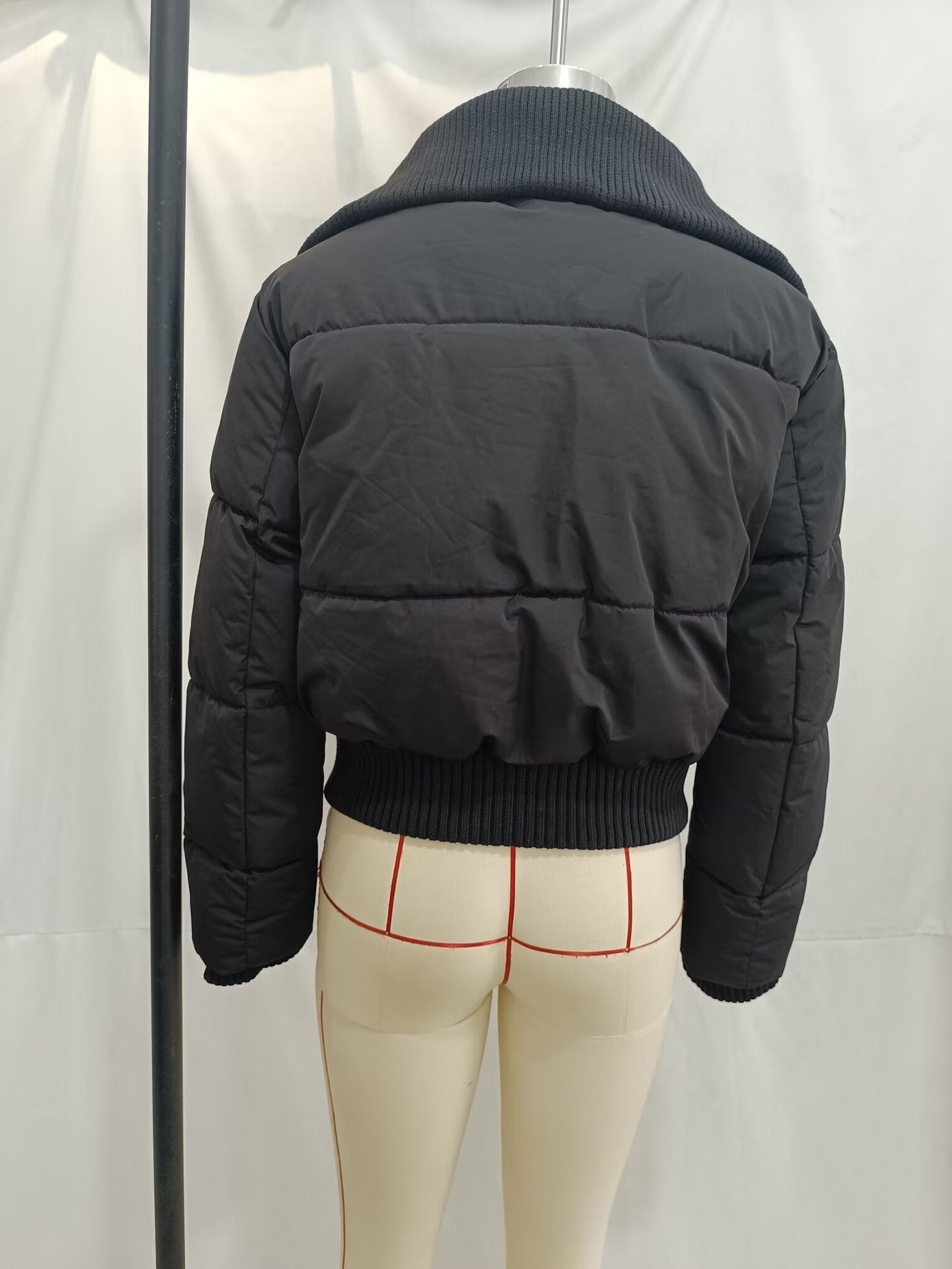 Thread-Decorated Long-Sleeve Padded Jacket