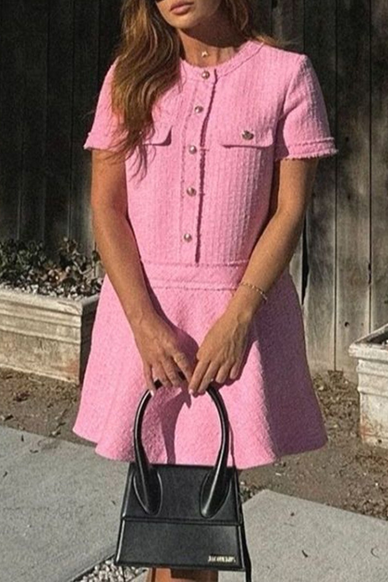 Elegantes, einfarbiges, mit Knöpfen verziertes Patchwork-Kleid mit O-Ausschnitt und kurzen Ärmeln in A-Linie