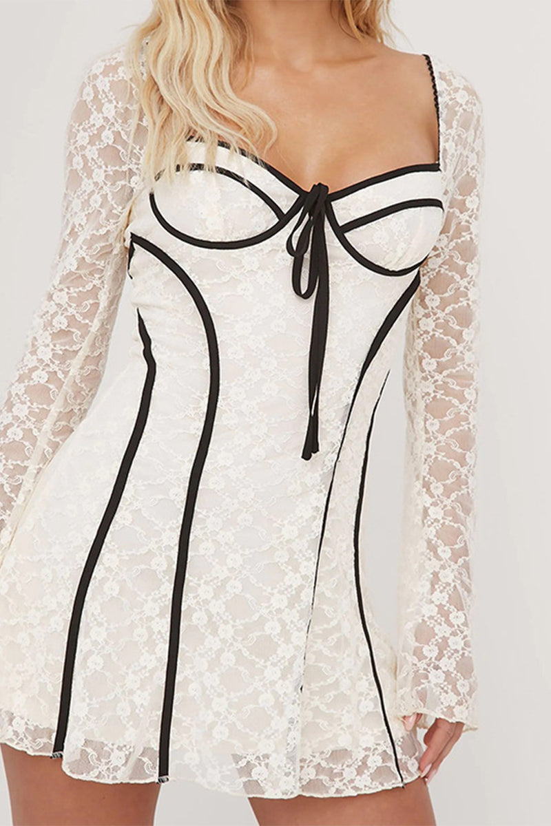 Sexy einfarbige Spitzen-Schnürung Patchwork-Kleider mit quadratischem Ausschnitt in A-Linie