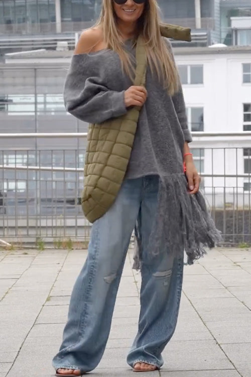 Stylischer, kuscheliger Pullover mit kalter Schulter und Quaste