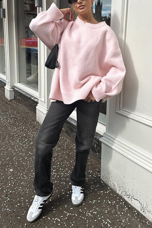 Locker sitzender Rippstrickpullover mit Rundhalsausschnitt