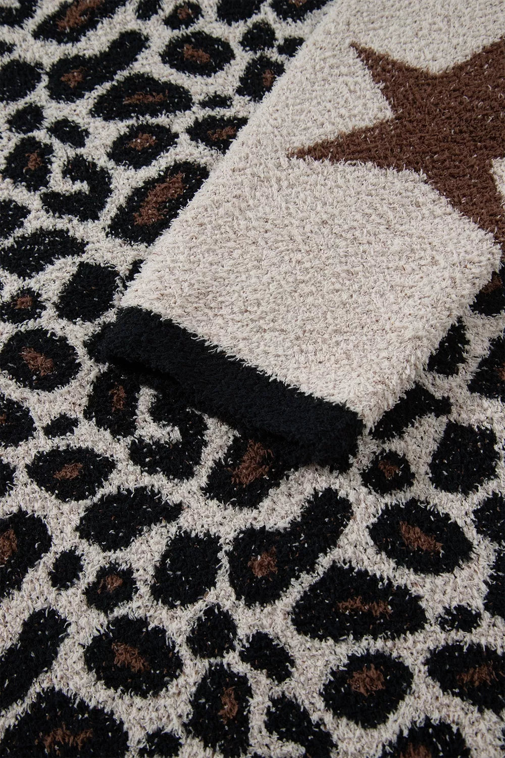 Leopard Star Pattern Round Neck Long Sleeve Shift Sweater