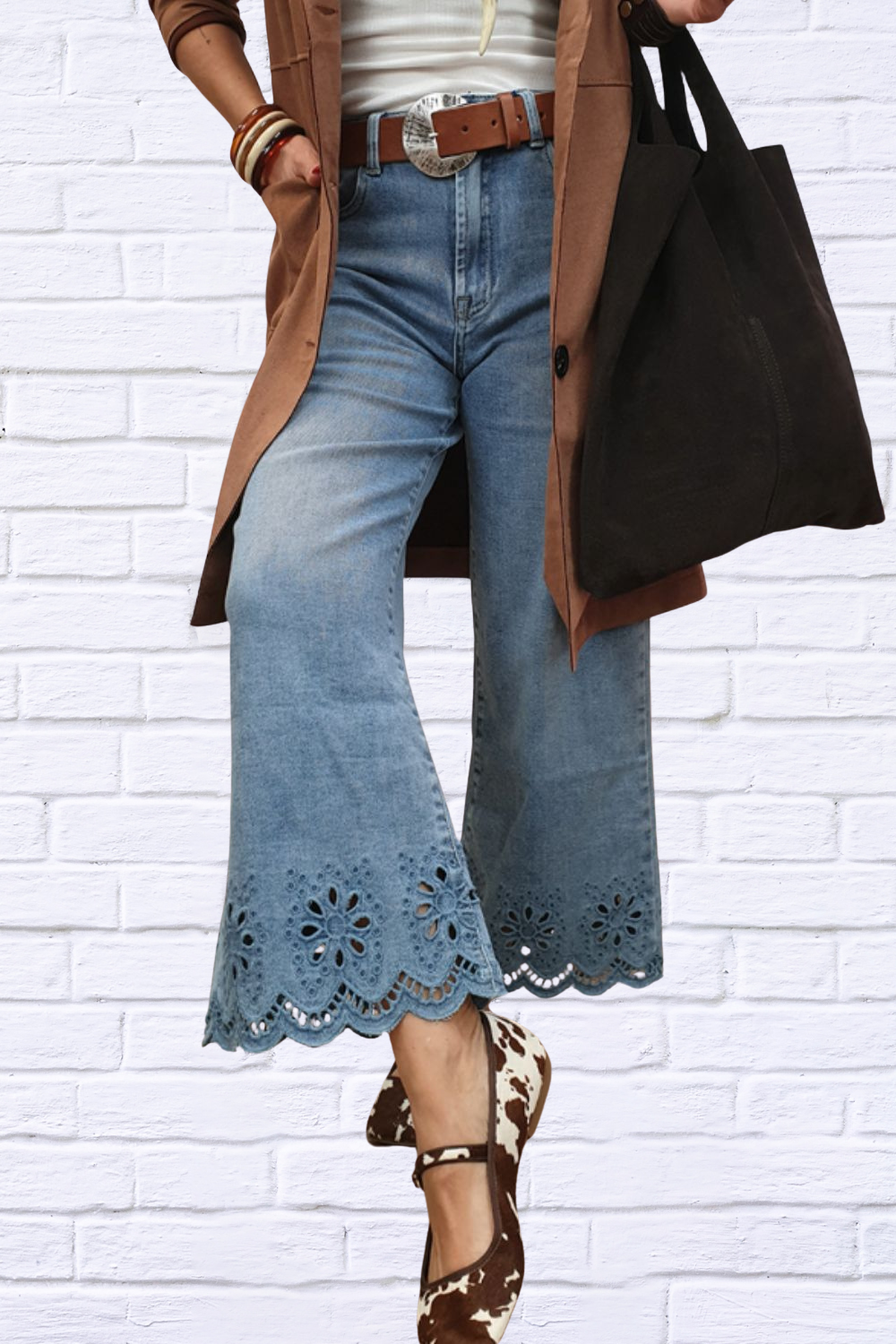 Lace Detail Cropped Wide Leg Jeans