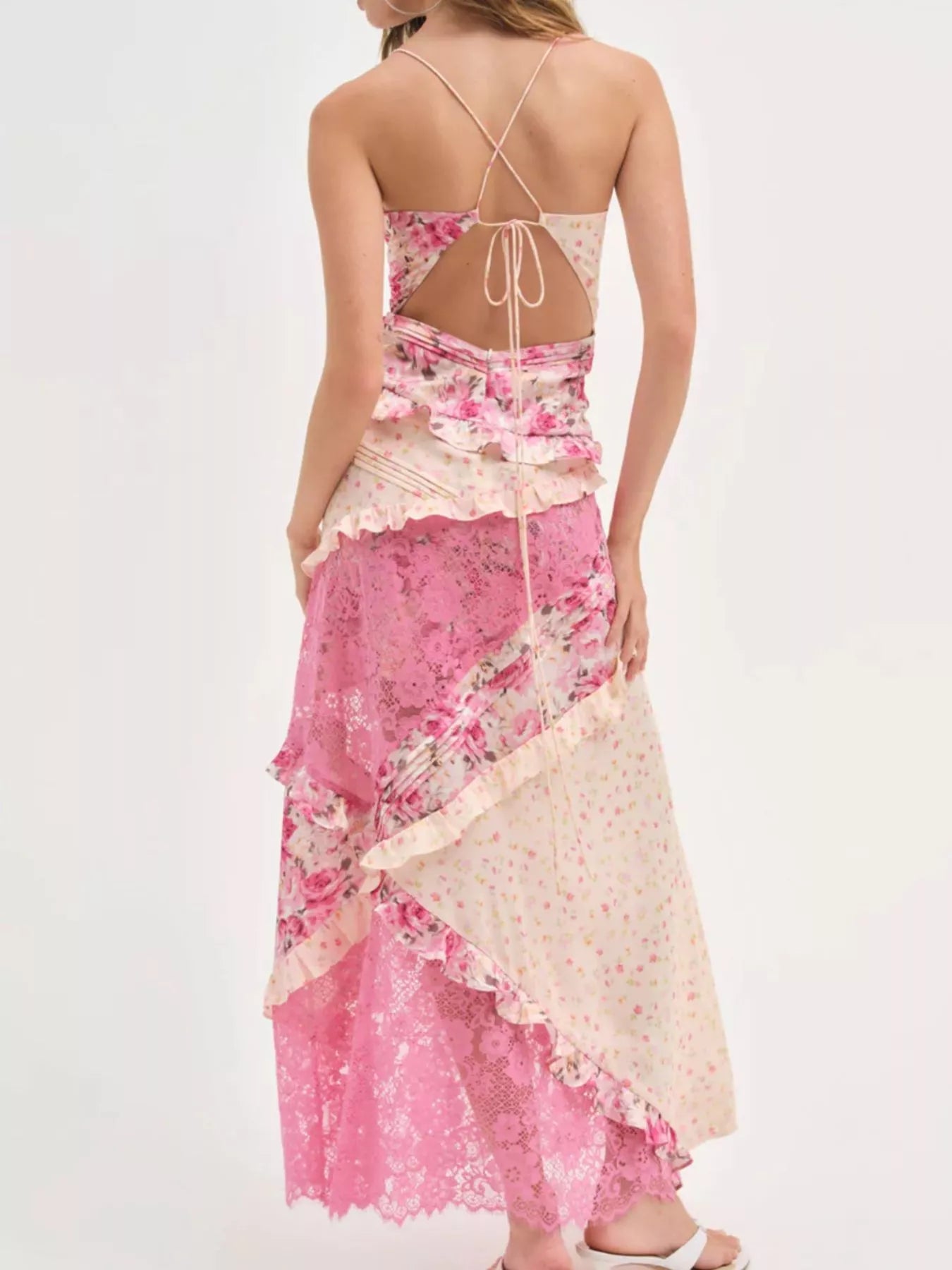 Lace Detail Ruffled Floral V-Neck Maxi Dress