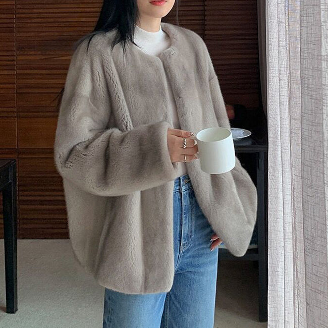 Sofia Amoretti Velora-Samtmantel