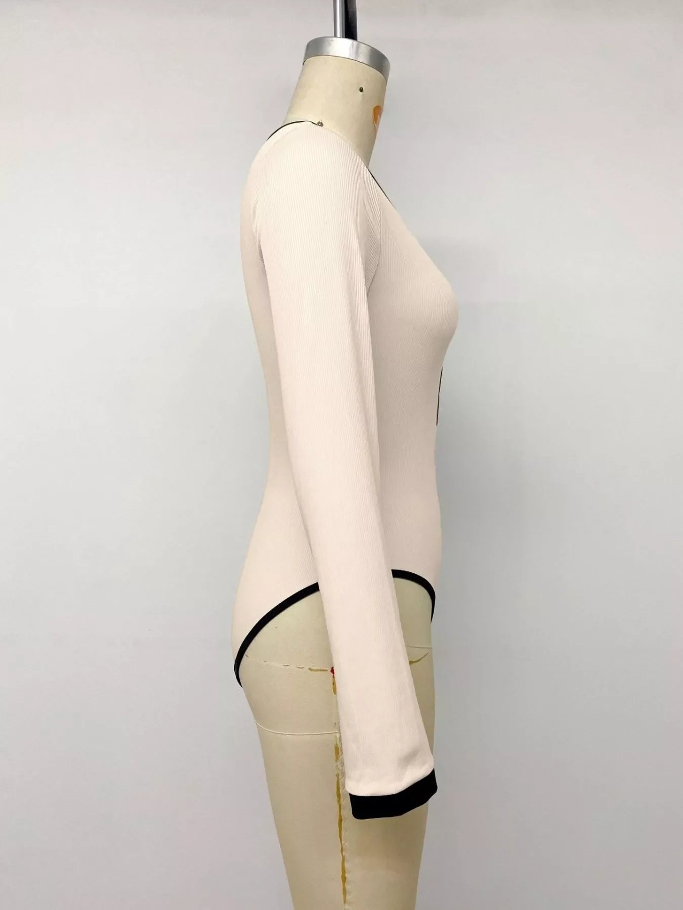 Ribbed V-Neck Long Sleeve Bodysuit with Contrast Trim