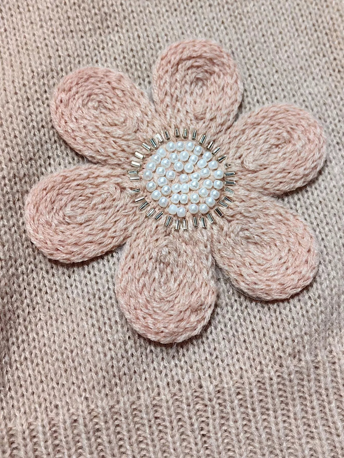 Flower Contrast Trim Dropped Shoulder Sweater