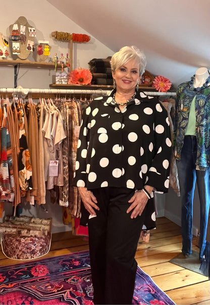 Polka Dot Perfection: Collared Button-Through Blouse with High-Low Hem