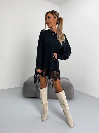 Mittellanger Hoodie mit Rundhalsausschnitt und Spitzenschlitz