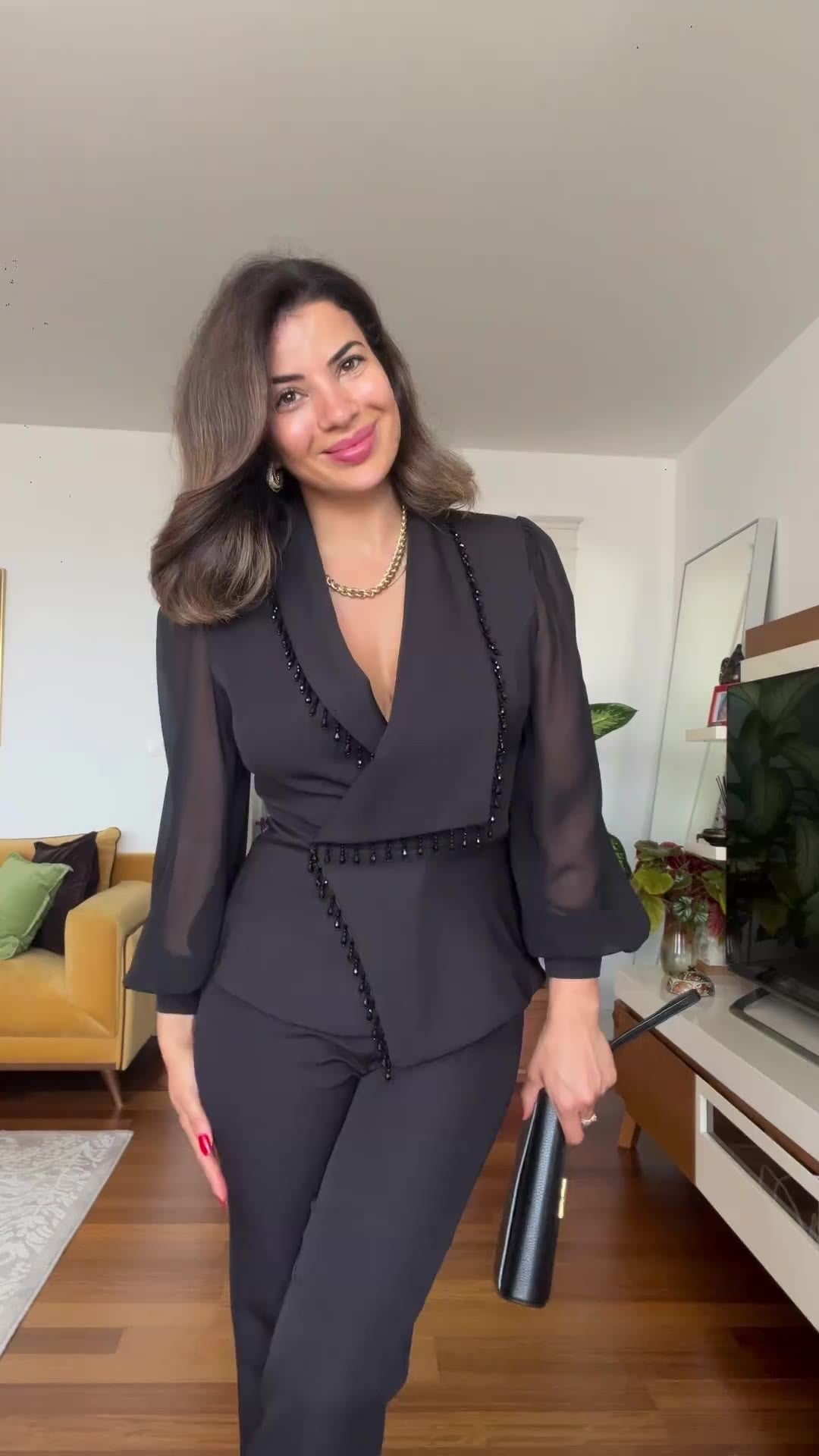 Ensemble haut en maille perlée et pantalon large pour femme