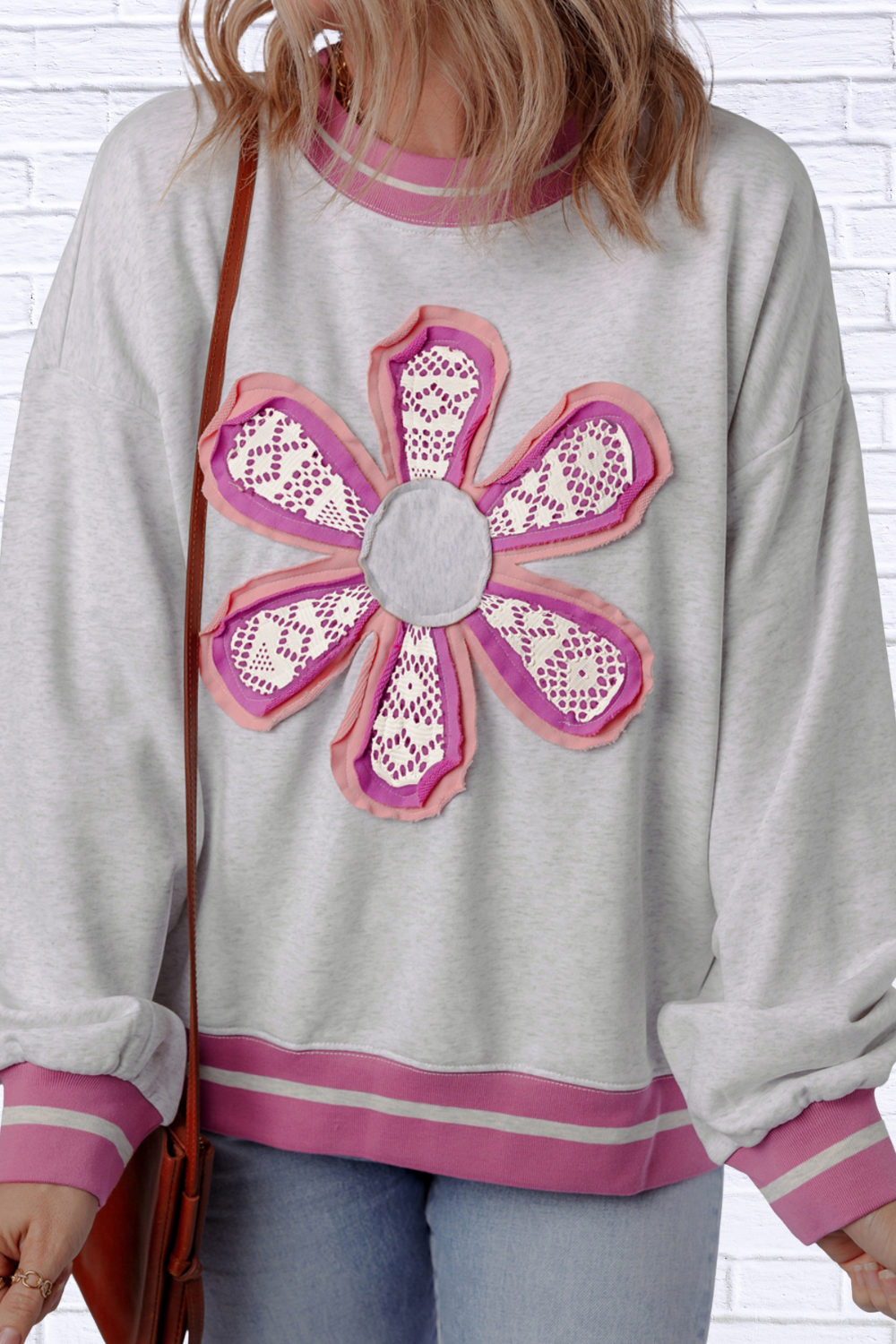 Flower Patch Contrast Trim Crew Neck Sweatshirt