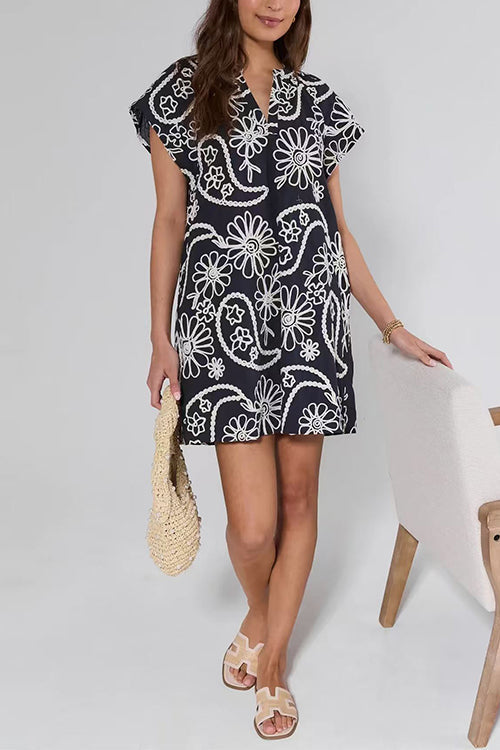 V Neck Short Sleeves Floral Print Mini Dress