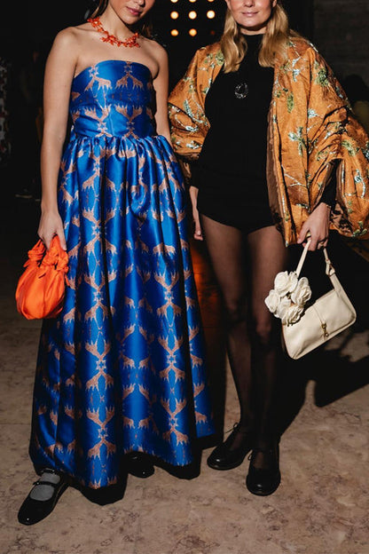 Trägerloses, rückenfreies Maxi-Partykleid mit Schleife und Aufdruck