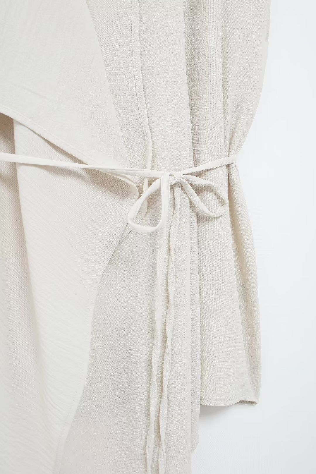 Belted Vertical Street Vest