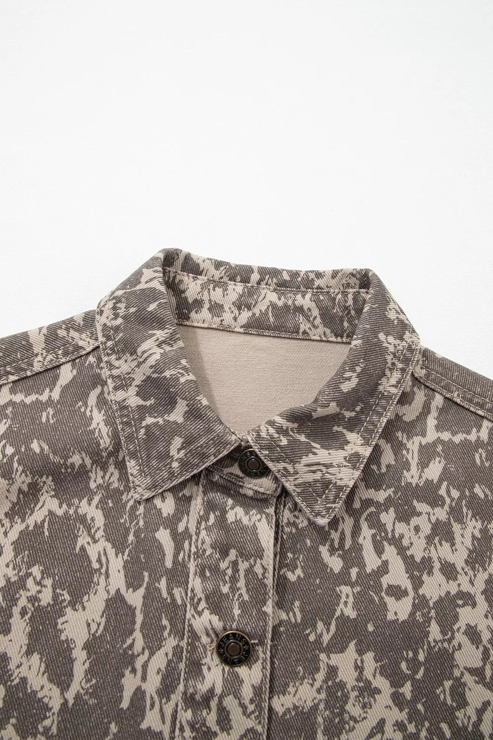 Abstract Print Long Sleeve Collar Raw Hem Denim Jacket