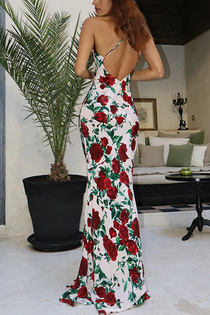 Robe longue à imprimé floral et bretelles spaghetti à dos ouvert