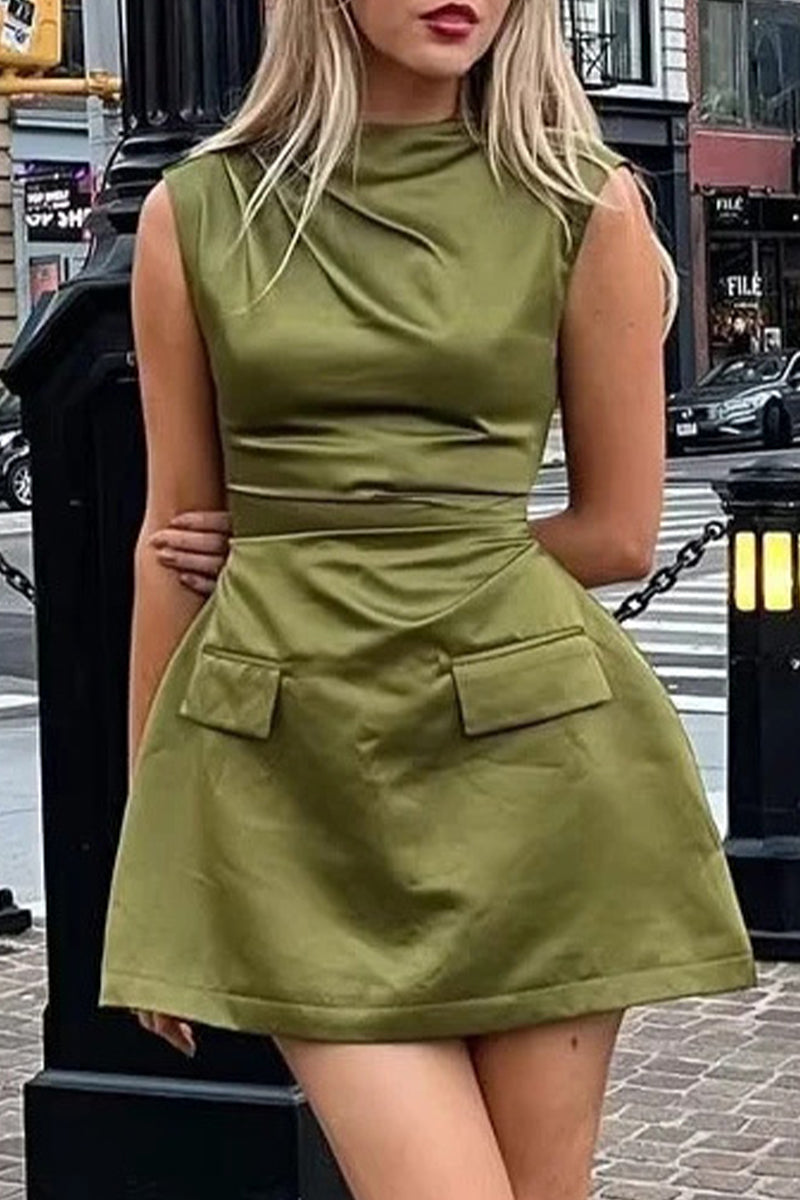 Street Simplicity Solid Fold O Neck Sleeveless Dress Dresses