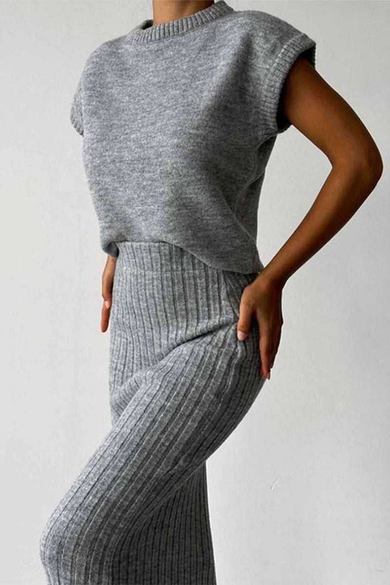 Elegant Solid Patchwork Half A Turtleneck Sleeveless Two Pieces