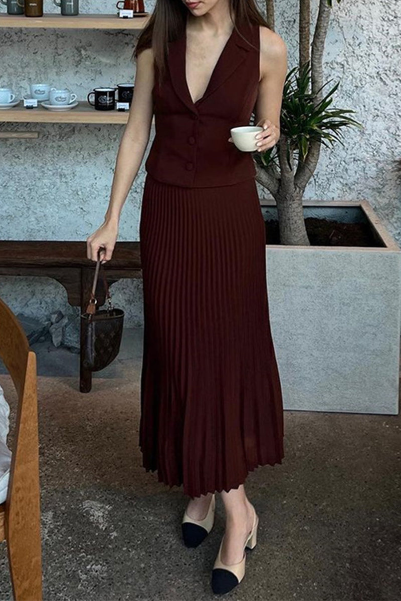 Elegant Solid Fold Pleated Turn-back Collar Sleeveless Two Pieces Burgundy