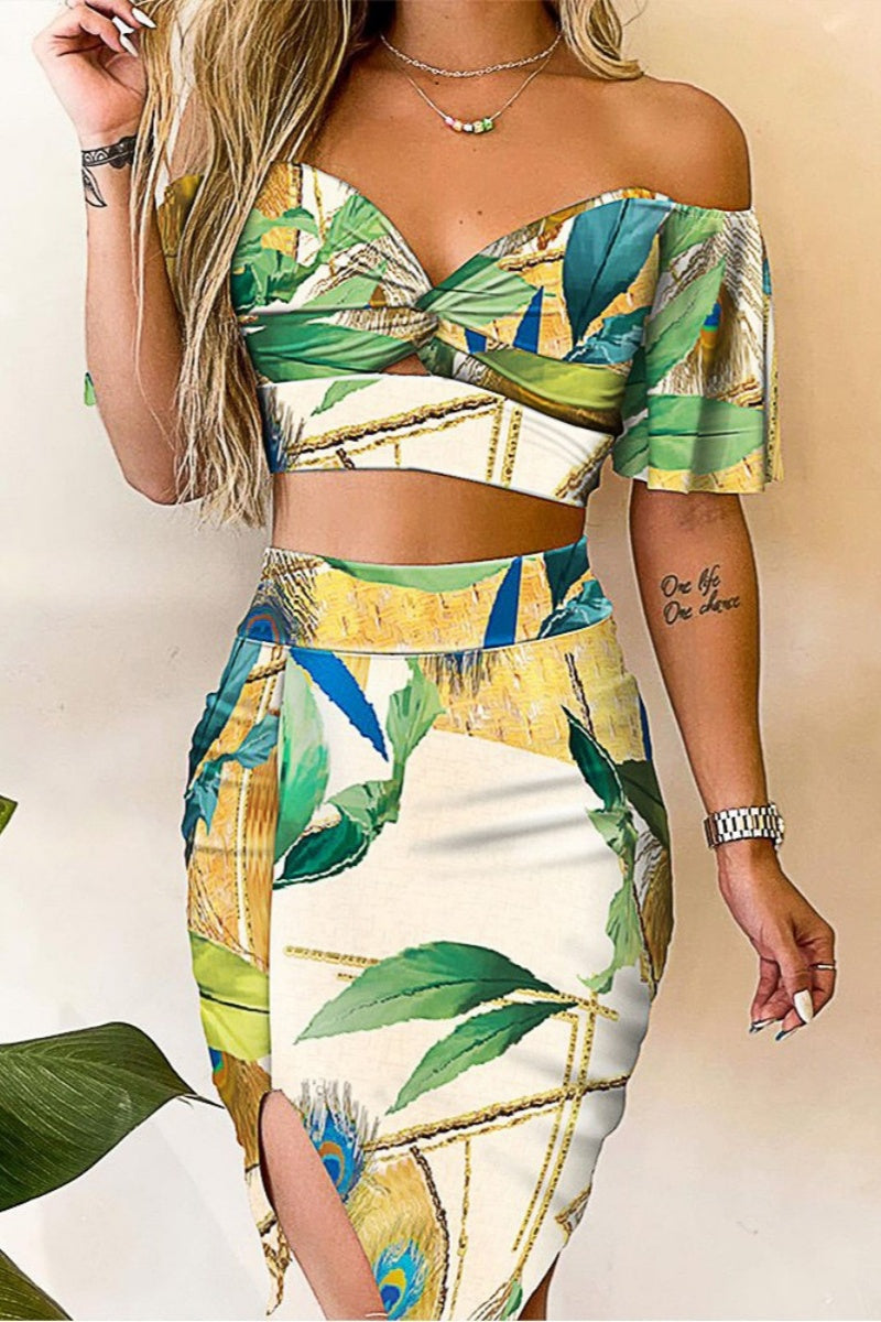 Sexy Casual Print Backless Slit Off the Shoulder Short Sleeve Two Pieces Green