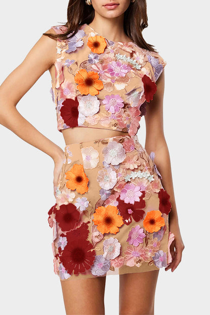 Casual Flowers Embroidery O Neck Sleeveless Two Pieces(3 Colors) Apricot