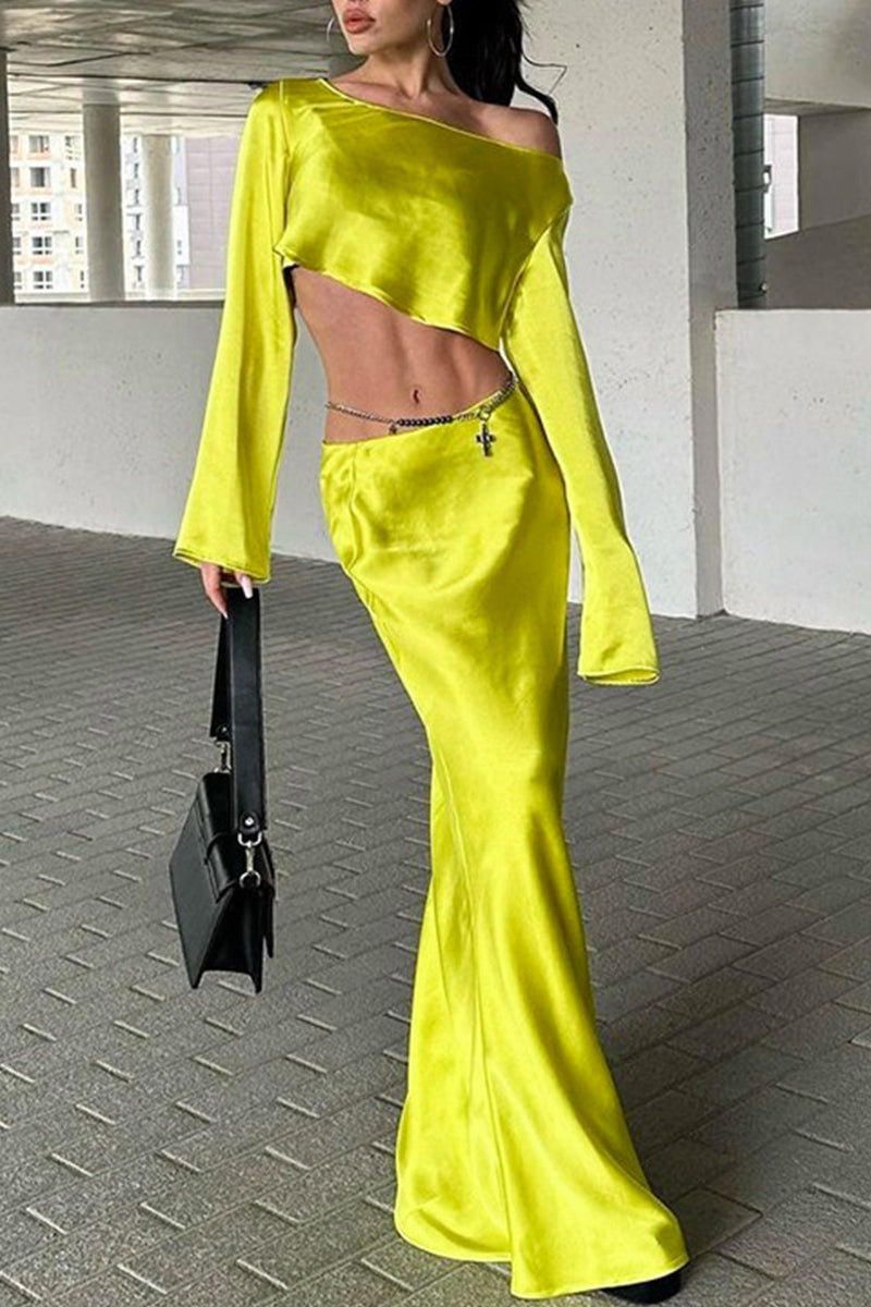 Sexy Solid Color Off Shoulder Long Sleeve Two Pieces(No Belt)