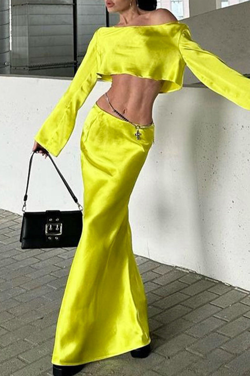 Sexy Solid Color Off Shoulder Long Sleeve Two Pieces(No Belt)