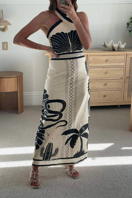 Sexy Urlaubskleider mit Blumendruck und kontrastierendem Neckholder und einem Stufenrock