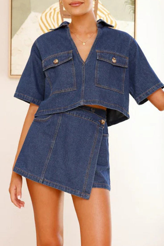 Ensemble deux pièces décontracté de couleur unie avec poche et col en V irrégulier et manches courtes