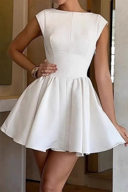 Robe de princesse sexy à lacets de couleur unie et dos nu à col rond