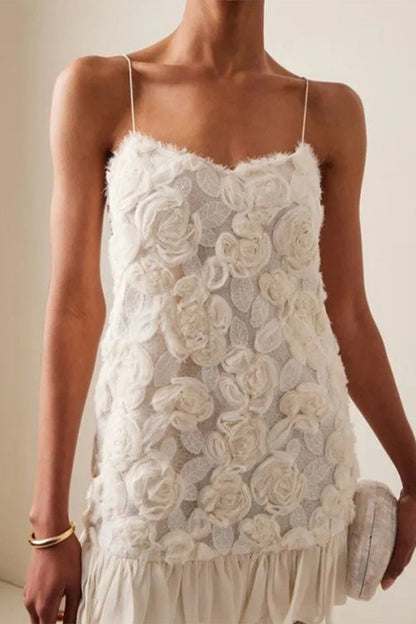 Elegante einfarbige Blumenform-Slingkleider mit U-Ausschnitt