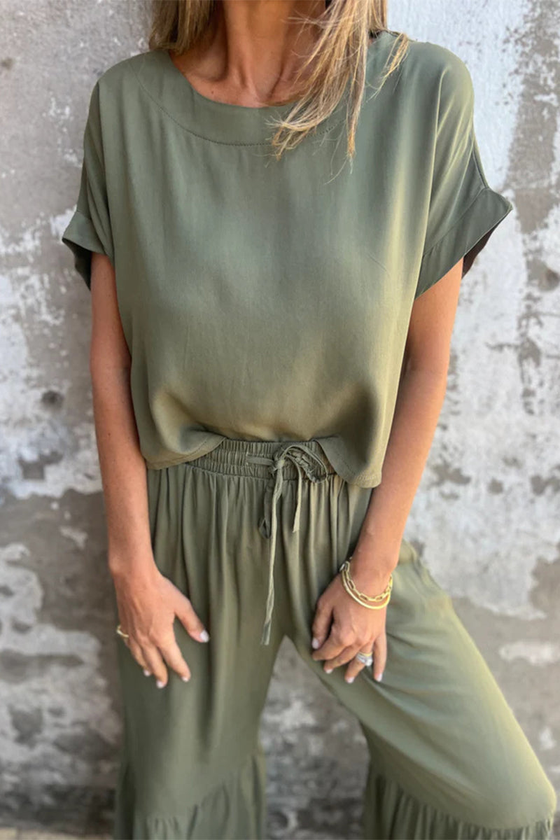 Lässiger, einfarbiger, mit Taschen und Schnürung versehener Volant mit Rundhalsausschnitt und kurzen Ärmeln, zweiteilig