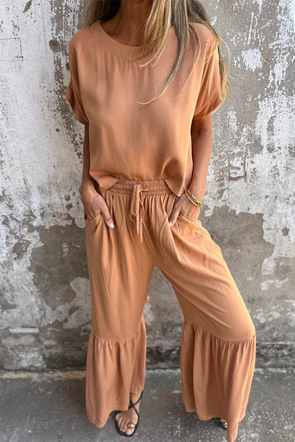 Lässiger, einfarbiger, mit Taschen und Schnürung versehener Volant mit Rundhalsausschnitt und kurzen Ärmeln, zweiteilig