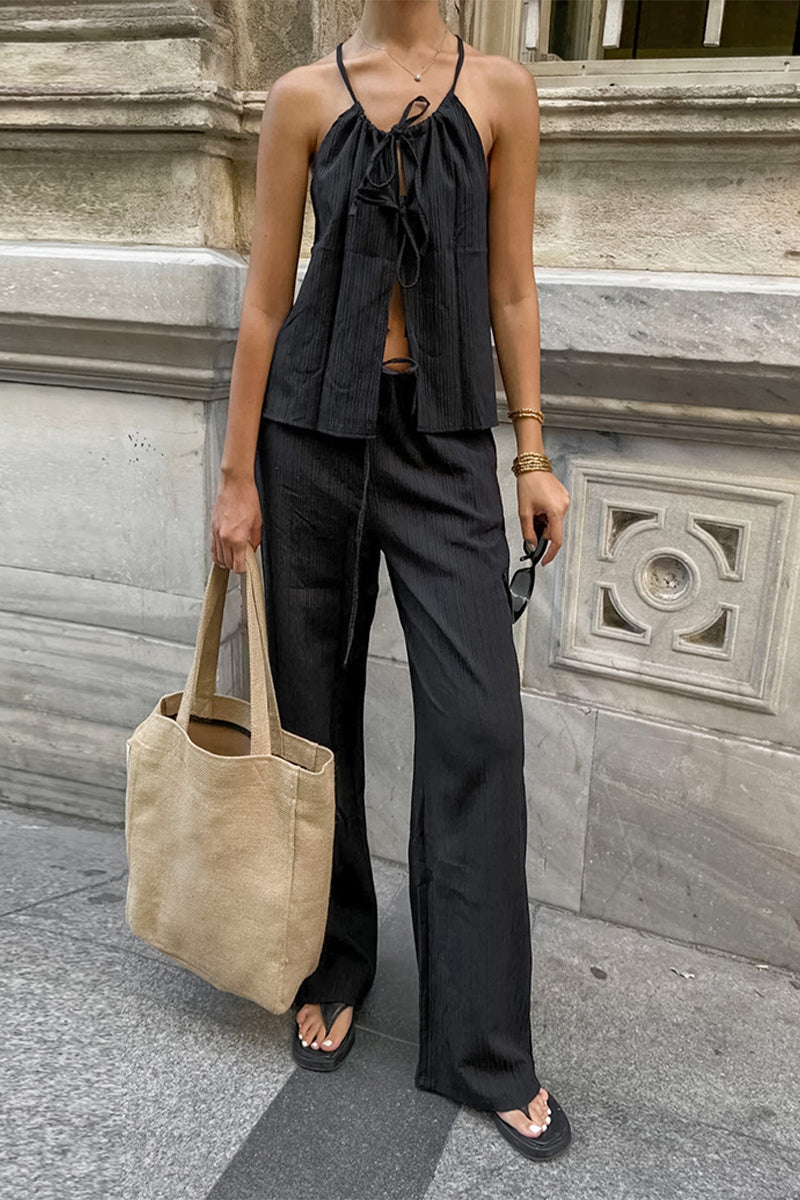 Sexy Zweiteiler mit einfarbigem Neckholder und Taschenriemen-Design