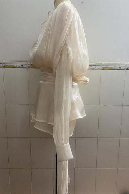 Ensemble deux pièces élégant à lacets, volants, col rond, manches longues