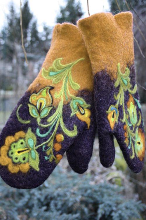 Christmas Gift Embroidery Mittens(5 Colors) Yellow Onesize