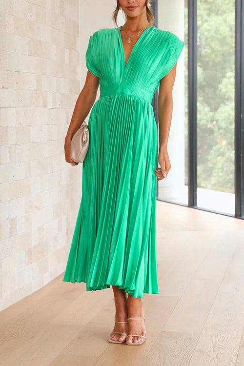 Rosiedress Deep V Neck Waisted Maxi Pleated Swing Dress Green