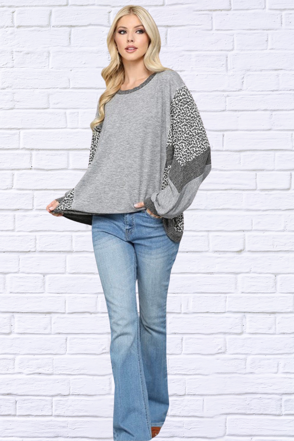 Catlynn T-shirt grey two toned with animal print