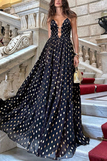 Robe longue trapèze à pois découpés et volants