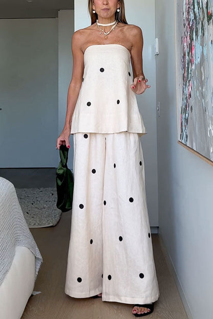 Ensemble haut bustier à pois et pantalon palazzo à jambes larges