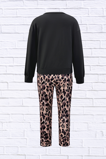 Round Neck Top and Leopard Pants Set – Women’s Two-Piece Casual Chic Outfit for Everyday Style