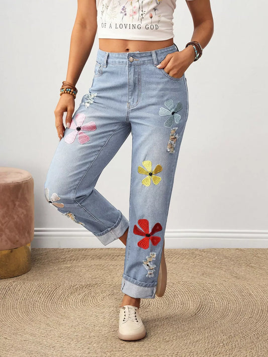 Embroidered Flower Distressed Jeans