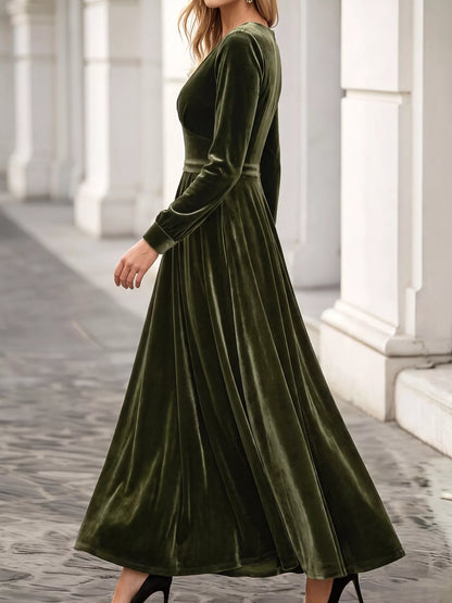Plus Size V-Neck Long Sleeve Velvet Maxi Dress