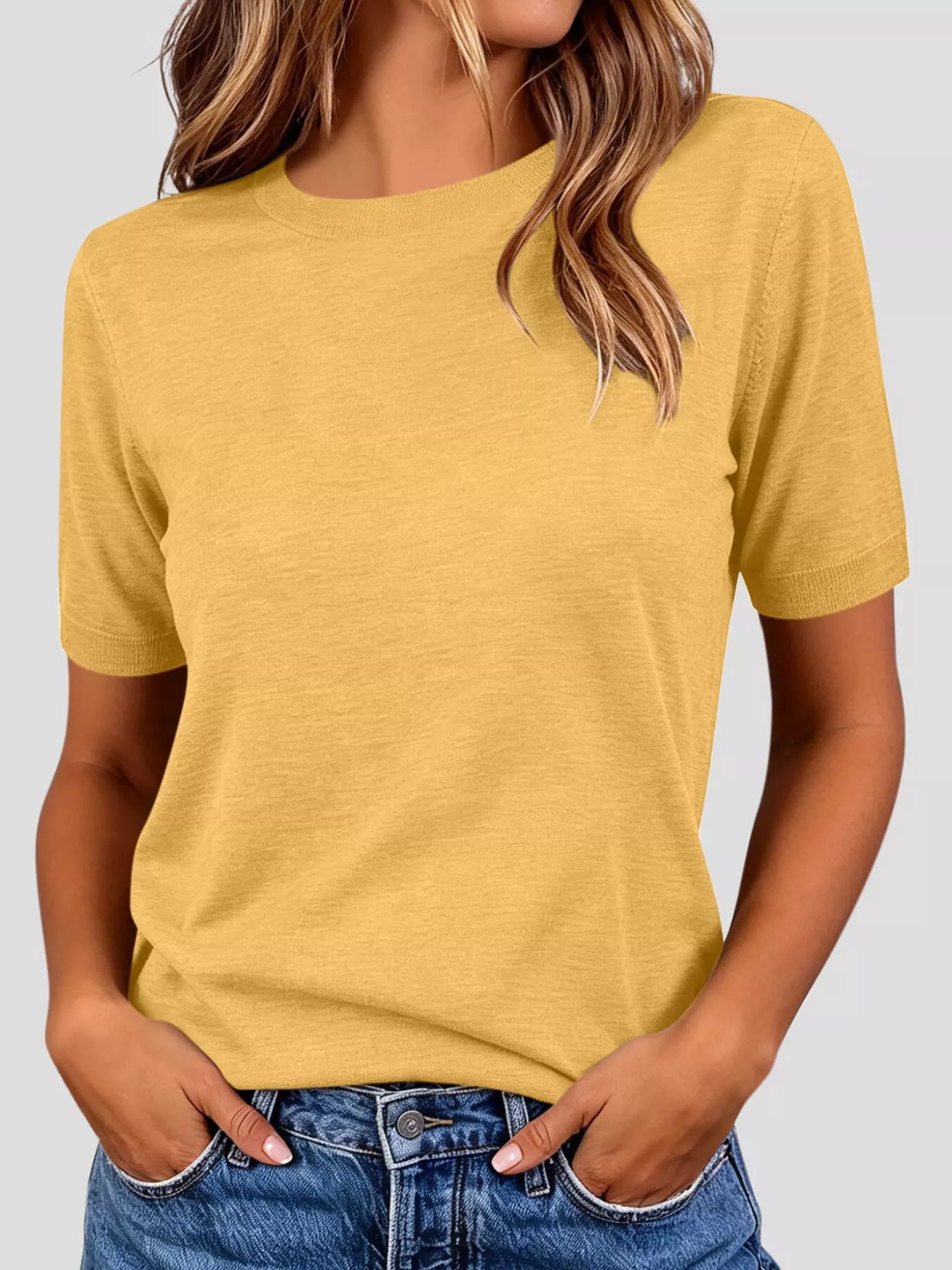 Classic Crew Neck Short Sleeve Knit Top
