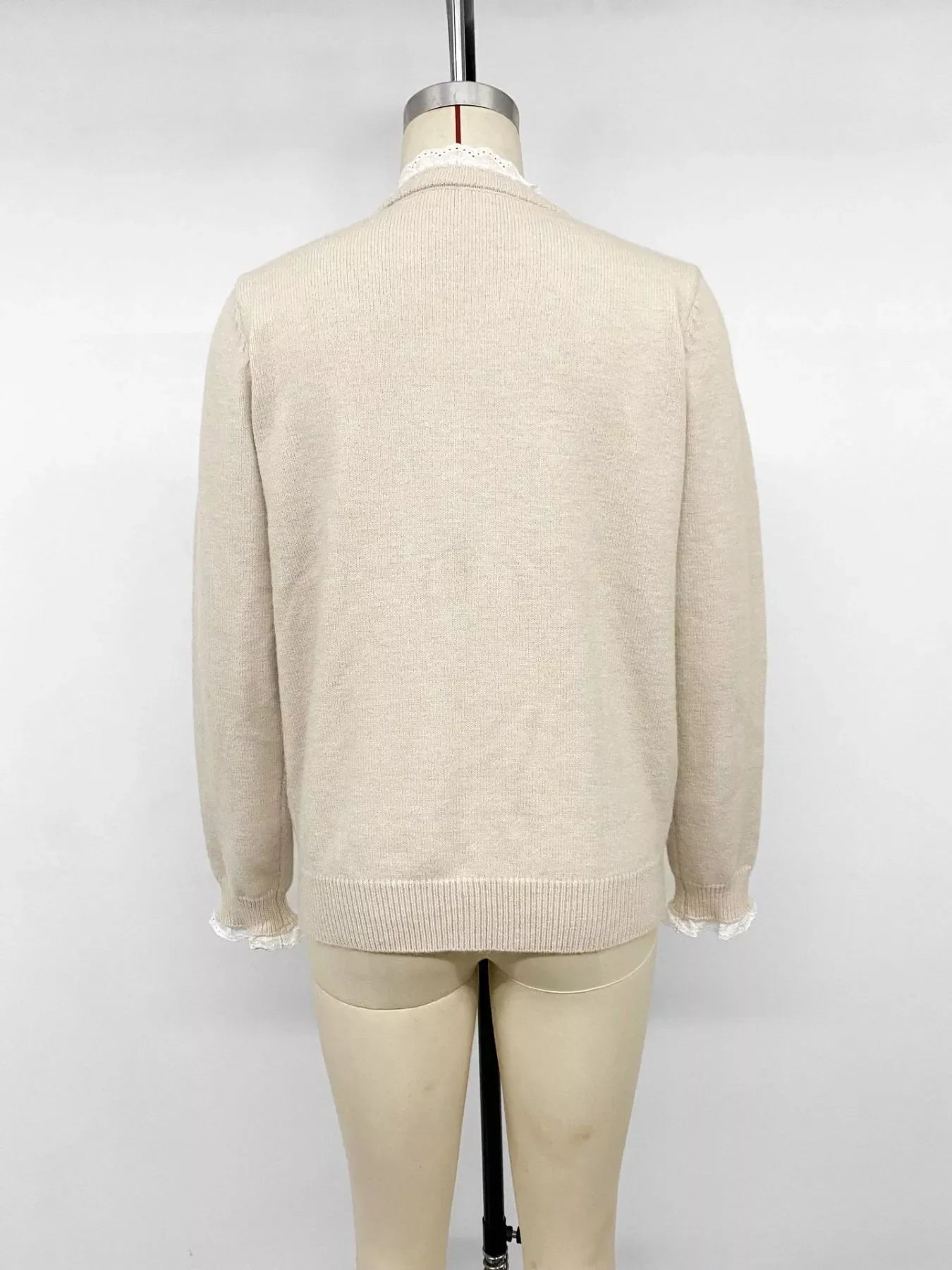 Elegant Lace Trim Round Neck Sweater