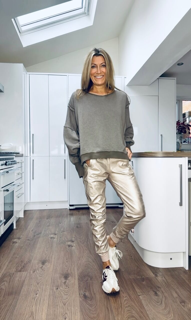 Ensemble haut décontracté à col rond et pantalon en cuir pour femme