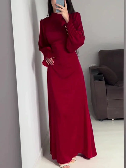 Elegant waisted pleated cuff dress