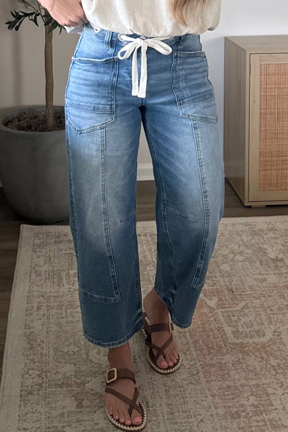 Solid Patchwork Grommet Tie Waist Loose Ankle-Length Jeans