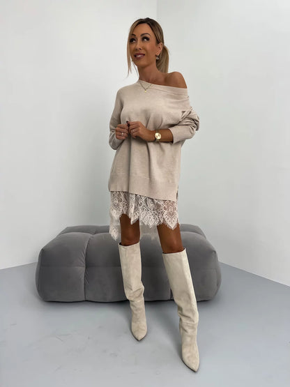 Mittellanger Hoodie mit Rundhalsausschnitt und Spitzenschlitz